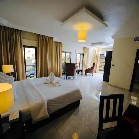 Lancaster Hotel Apartments