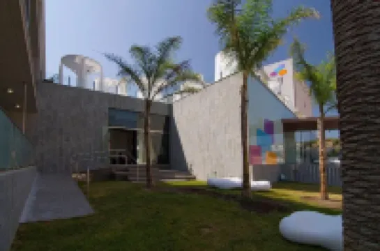 Aparthotel Four Elements Suites