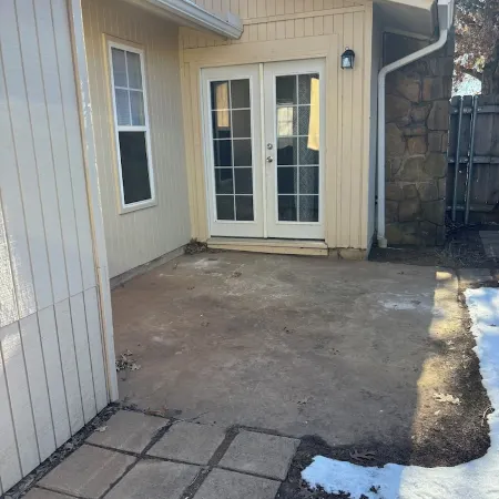 Charming 2-bedroom condo in pleasant Norman with WiFi, AC