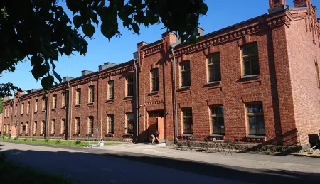 Hotelli Rakuuna Отели рядом с достопримечательностью «Технологический университет Лаппеенранта»