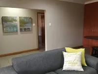 Fully Furnished Monthly Stay in Pentagon Park - บังกะโล