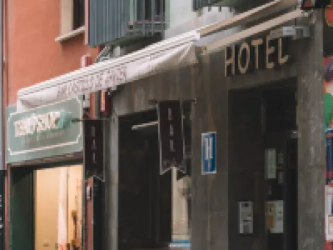 Hotel Castillo de Javier Hotels near Tramontana