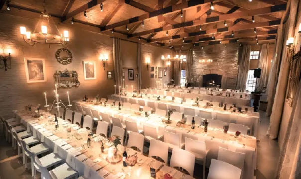 The FarSide Country Manor