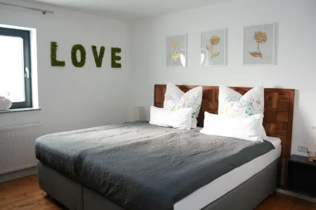 Vacation apartment Die Idyllische with sauna Отели в г. Клеве