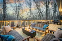 Stylish 6BR in Massanutten w/ Hot Tub, Sauna