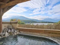 Iizuna Higashi Kogen Car Campsite Hotel in zona 飯綱東高原家族旅行村