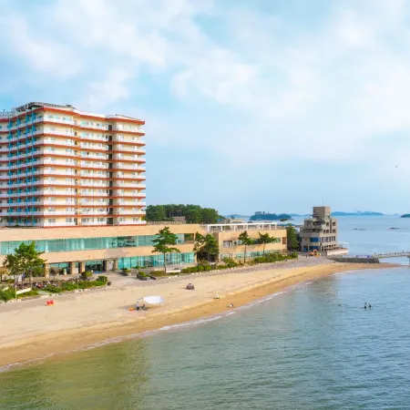 Beache Palace