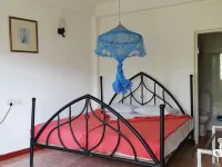 Tea Garden Holiday Inn