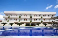 Porto da Serra Hotel - Swimmingpools