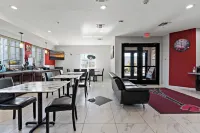 Paris Inn & Suites - breakfast