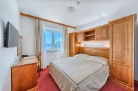 Hotel Villa Dvor - Balcony
