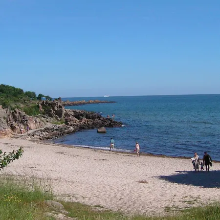 Seaside Stay in Sandkas