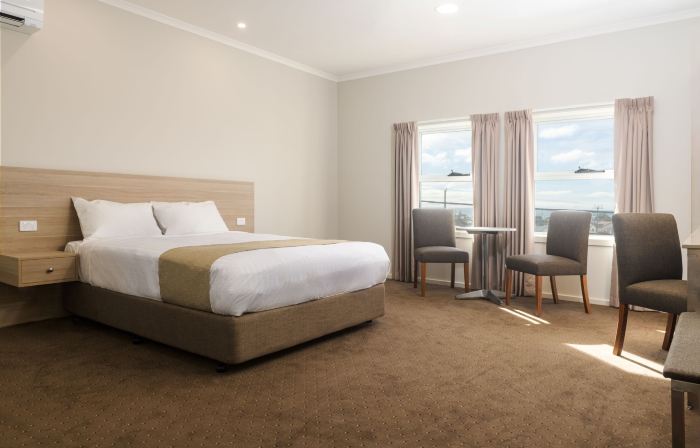 Somerset Hotel
