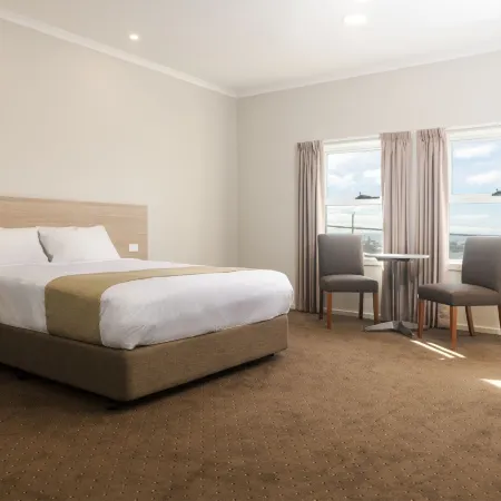 Somerset Hotel