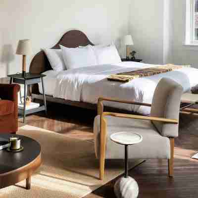 The Pinch Charleston Rooms