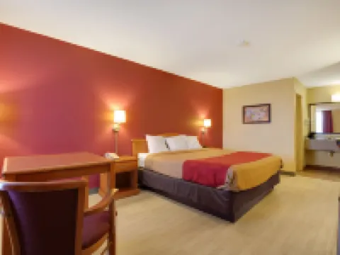 Mill Tree Inn Millington Hotels in Millington
