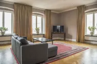 Donners Hotel