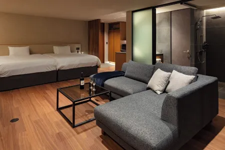 Village X KAWAGUCHIKO Отели рядом с достопримечательностью «Misakatoge Tenkachaya»