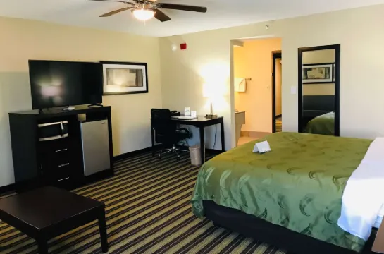 Quality Inn & Suites