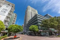 Beachfront Marvel Seaview Office Infinity Pool Hotels in 