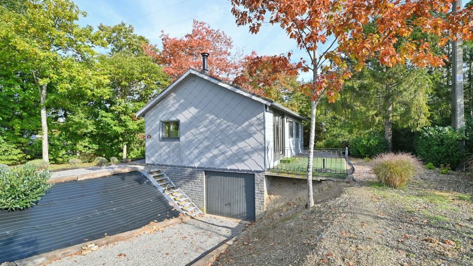 Chalet in Somme-Leuze with Stunning Garden
