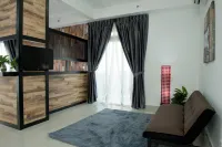 Ezzyhome@Medini