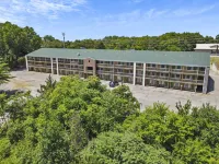 White Wing Lodge Отели в г. Сансет Ков Тауншип