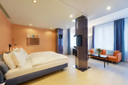 Glärnischhof by Trinity