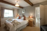 East Hook Farmhouse