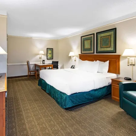 La Quinta Inn by Wyndham Albuquerque Airport