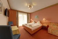 Haus Golker Ferienwohnungen & Frühstückspension Hotels near Park am See
