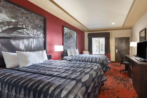 Super 8 by Wyndham Karnes City Hotels in Karnes City