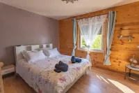 Au petit bonheur Hotels in Pujols