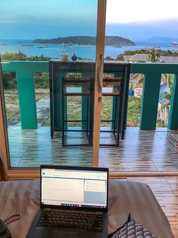 รูปภาพของบ้านนิวตรอน