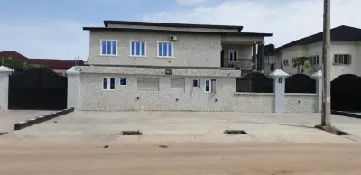 Merol's Place Hotels in 