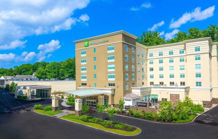 Holiday Inn & Suites PHILADELPHIA W - DREXEL HILL by IHG