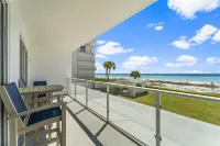 Sterling Sands Beach Resort by Panhandle Getaways - Havudsigt