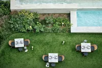On Residence - Romantic