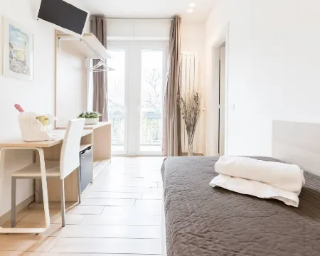 Foresteria Via Italia Hotels in Rho