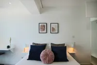 Phaedrus Living: Luxury Suite Nicosia 505