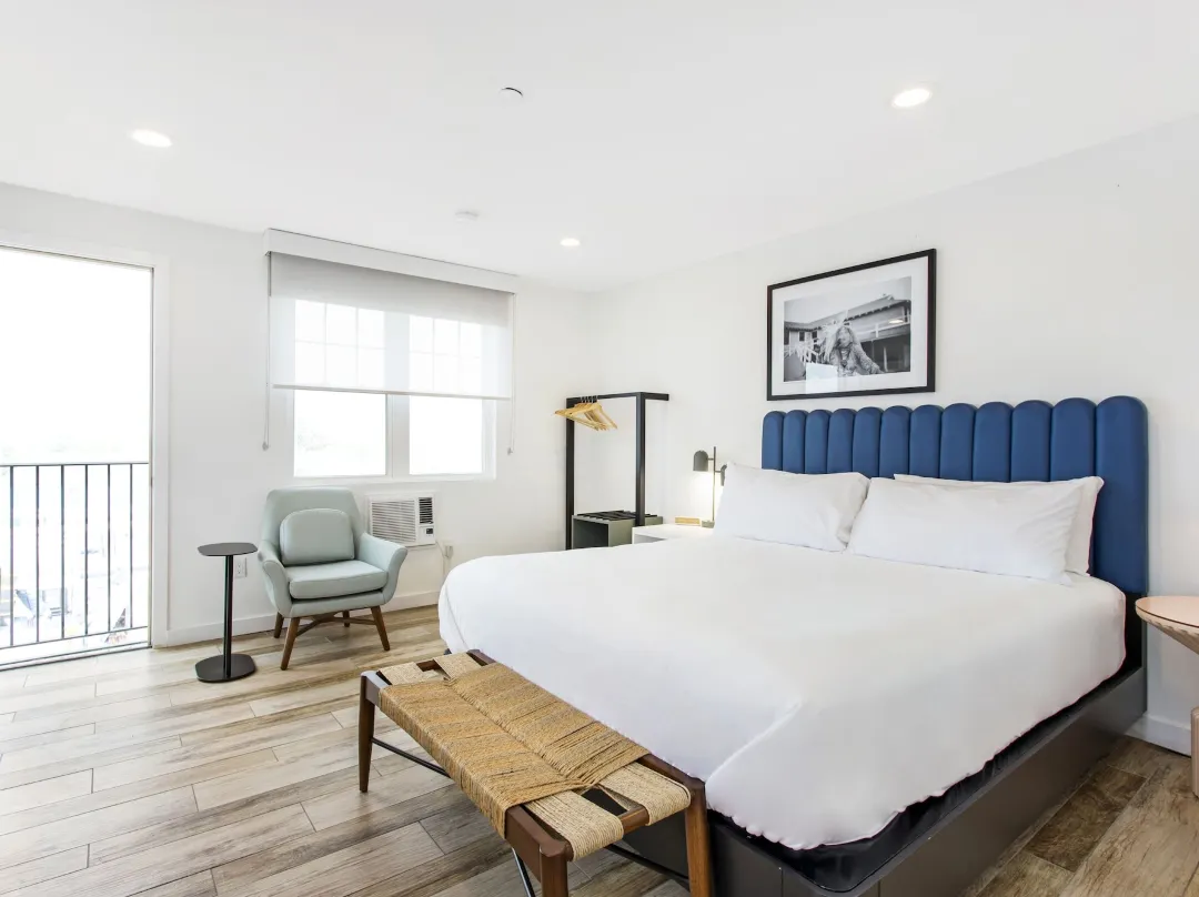 Grove Hotel - Long Island, NY