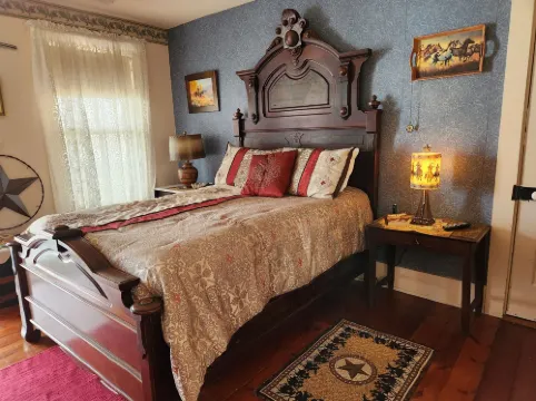 Hawthorne Inn