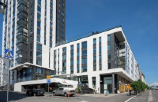 New 1Br Home with Balcony Next to Railway Station Hotels in 