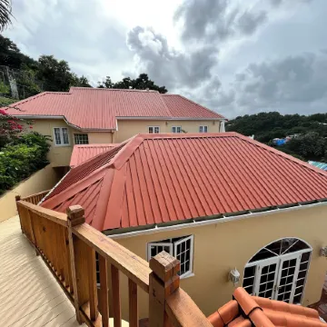 Labrolette Bay-Villa-Sleeps 8-Pool-Parking