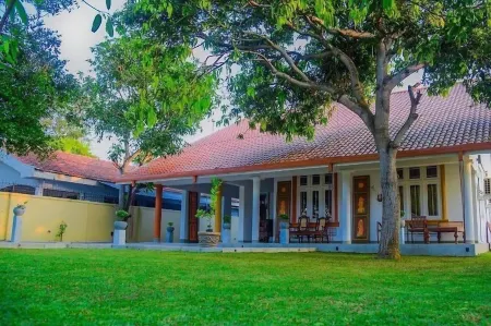 Ace Boutique Airport