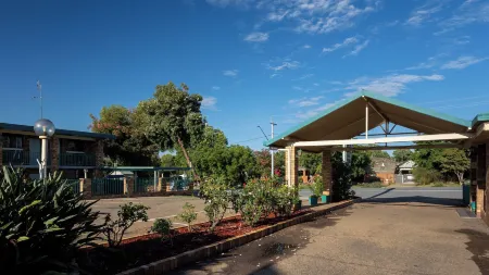 Fig Tree Motel
