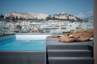 The Edge - Luxury Residences Hotels in Neos Kosmos