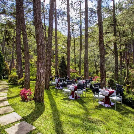 Le Monet Hotel