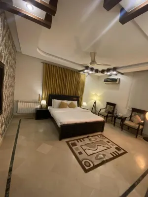 Harveys Guest House Hotels in Khoi Maira