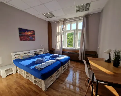 Lambo's Corner Hotels in Odesos